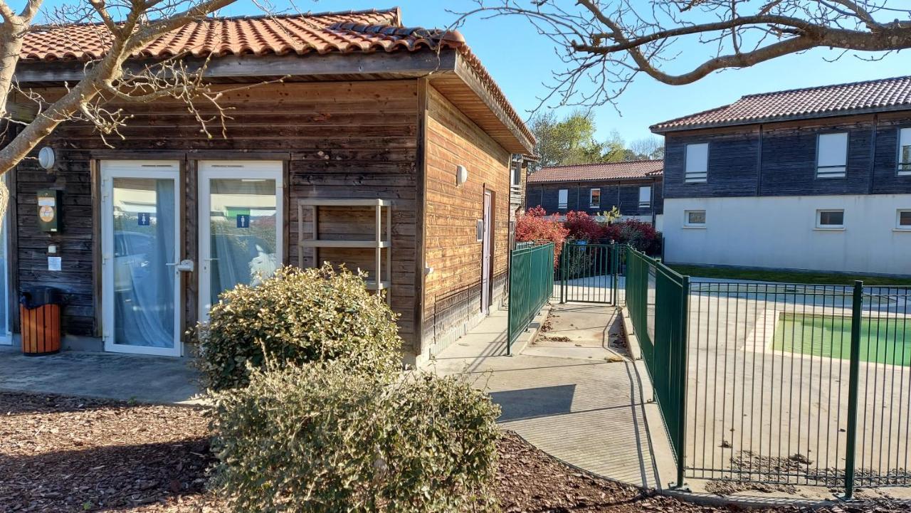 T2, 50M Du Lac, Piscine, Wifi, Jardin Terrasse Sans Vis-A-Vis, 1 A 4 Pers Aureilhan Kültér fotó