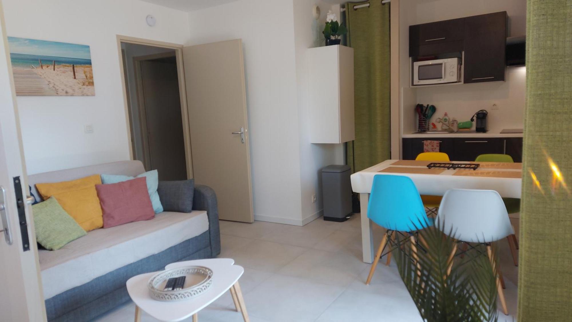 T2, 50M Du Lac, Piscine, Wifi, Jardin Terrasse Sans Vis-A-Vis, 1 A 4 Pers Aureilhan Kültér fotó