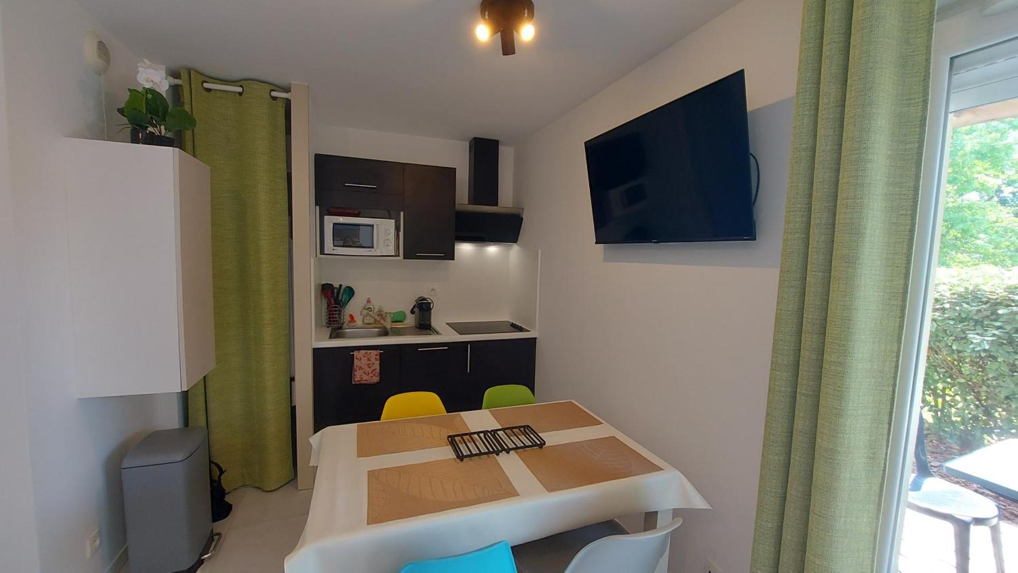 T2, 50M Du Lac, Piscine, Wifi, Jardin Terrasse Sans Vis-A-Vis, 1 A 4 Pers Aureilhan Kültér fotó